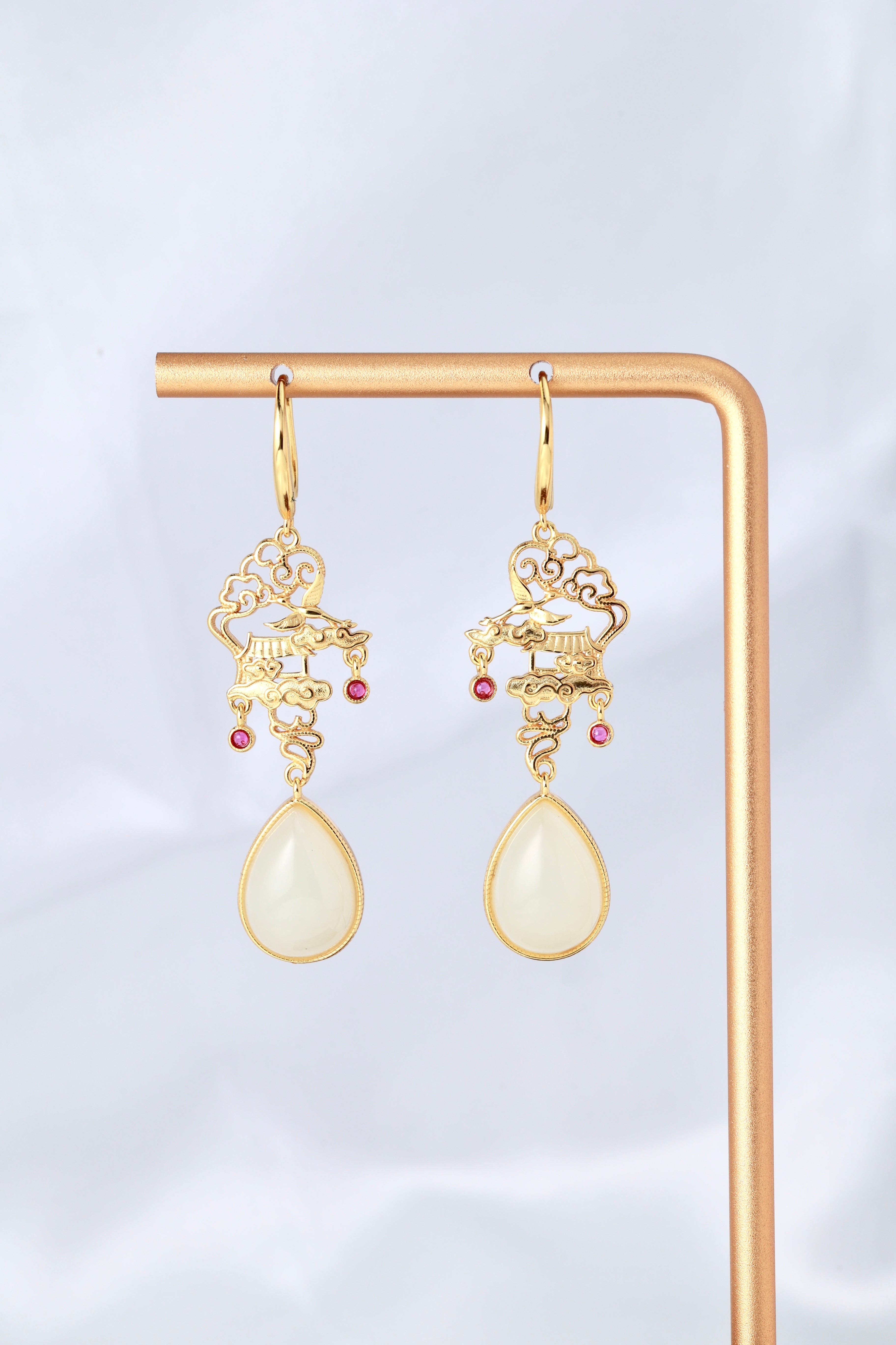 Yellow Crane Tower Pear-Shaped Earrings