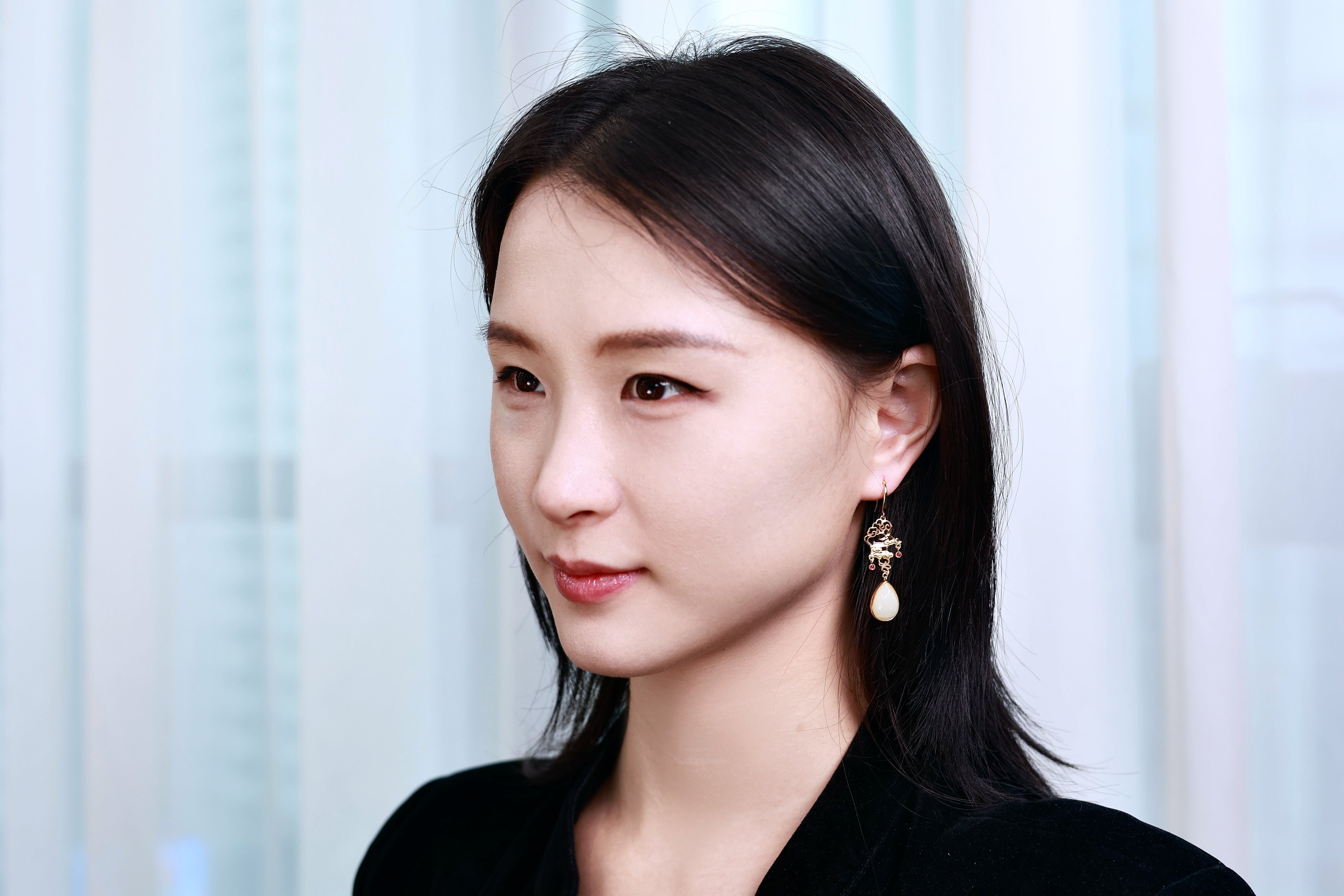 Yellow Crane Tower Pear-Shaped Earrings